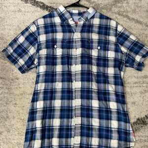 Izod short sleeve button down blue and white pattern M